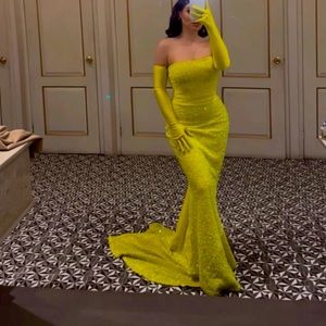 Fashion nova sequence dress with gloves